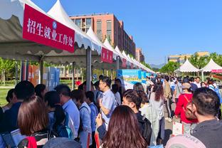 是否太低了？杰克逊本场数据：2次错失重大机会，获评6.6分