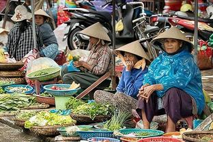 萨基：奥卡福和吉鲁特点不同米兰需调整踢法 不能忽视小将科隆博